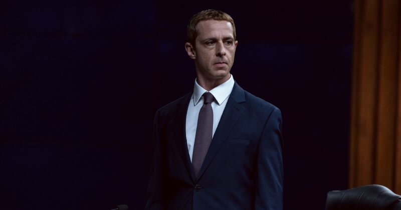 Primer tráiler de The Social Reckoning revela a Jeremy Strong como Mark Zuckerberg en nueva entrega de Aaron Sorkin