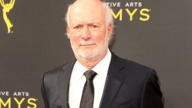 Fallece James Burrows, leyenda y creador de Cheers, a los 85 años