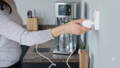 Adaptador universal de viaje con USB: carga tus dispositivos en más de 220 países