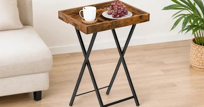 Mesa auxiliar Hoobro plegable con bandeja extraíble: práctica y económica con un 51% de descuento