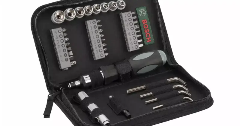 Maletín Bosch Xline de 38 piezas para atornillar con un 51% de descuento a 14,54 €