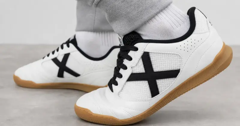 Zapatillas Munich Debut 02 Hombre para Fútbol Sala con 35% de Descuento en Amazon