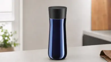 Taza térmica WMF Impulse de acero inoxidable con apertura 360° y cierre automático por solo 13,39 € con un 59% de descuento