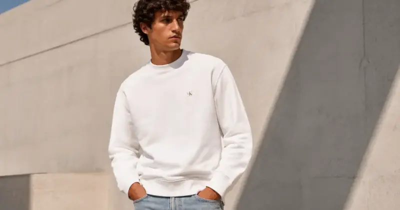 Sudadera Calvin Klein Terry Badge Crown para hombre con 64% de descuento y envío gratuito