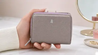 Billetera pequeña Tous New Dubai con acabado Saffiano por 34,92€ – Diseño compacto y funcional con 37% de descuento
