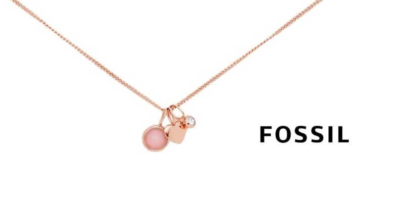 Collar Fossil con colgante corazón personalizable: Elegancia y regalo único por 23,69 €