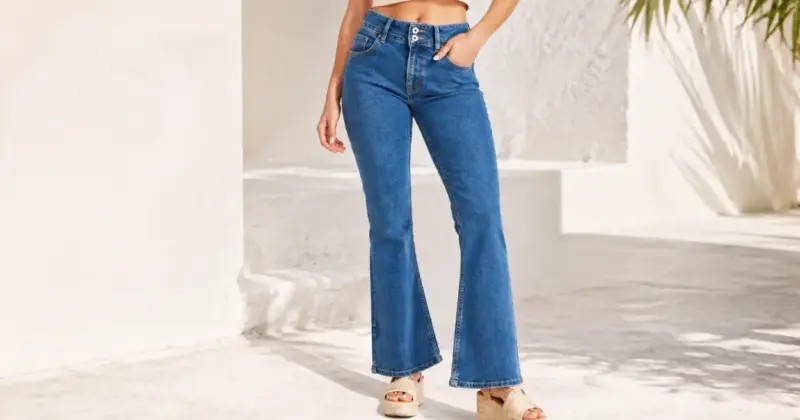Vaqueros Pepe Jeans MW Venus Flare para mujer: estilo acampanado con gran descuento del 73%
