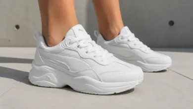 Zapatillas PUMA Cilia Mode blancas: estilo ochentero y comodidad premium por 26€ con 60% de descuento
