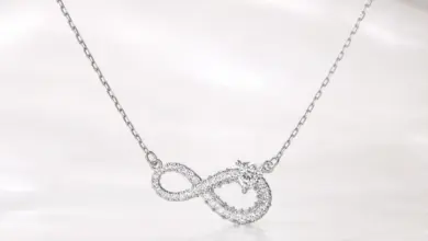 Collar Swarovski Infinity en Metal Mixto con 40% de Descuento y Envío Gratis