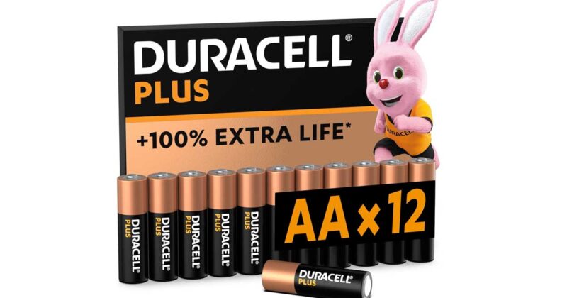Pack de 12 pilas Duracell Plus AA con 33% de descuento: potencia y durabilidad a buen precio