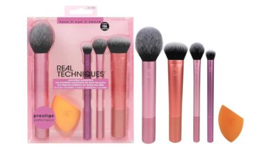 Set de Brochas y Esponja Real Techniques Everyday Essentials con 42% de Descuento