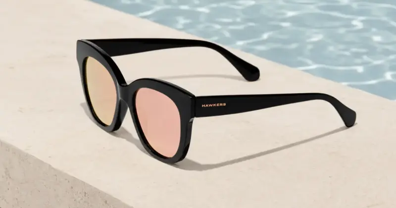 Gafas de sol Hawkers Audrey Black Rose Gold: estilo retro con un 25% de descuento