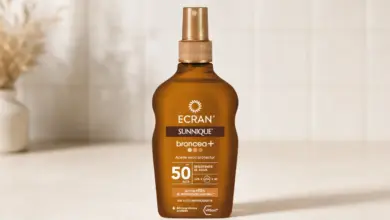 Aceite solar Ecran Sunnique Broncea+ FPS 50: alta protección y bronceado natural por solo 7,50€ con 24% de descuento
