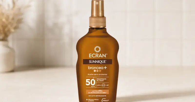 Aceite solar Ecran Sunnique Broncea+ FPS 50: alta protección y bronceado natural por solo 7,50€ con 24% de descuento
