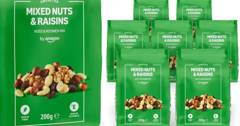 Mezcla de frutos secos y uvas pasas by Amazon: snack saludable con un 24% de descuento y 1,4 kg en total
