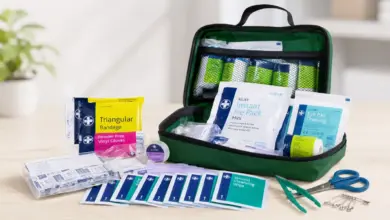 Botiquín de Primeros Auxilios Lewis-Plast con 90 Piezas: Completo y Compacto a Sólo 10,99 € con 42% de Descuento